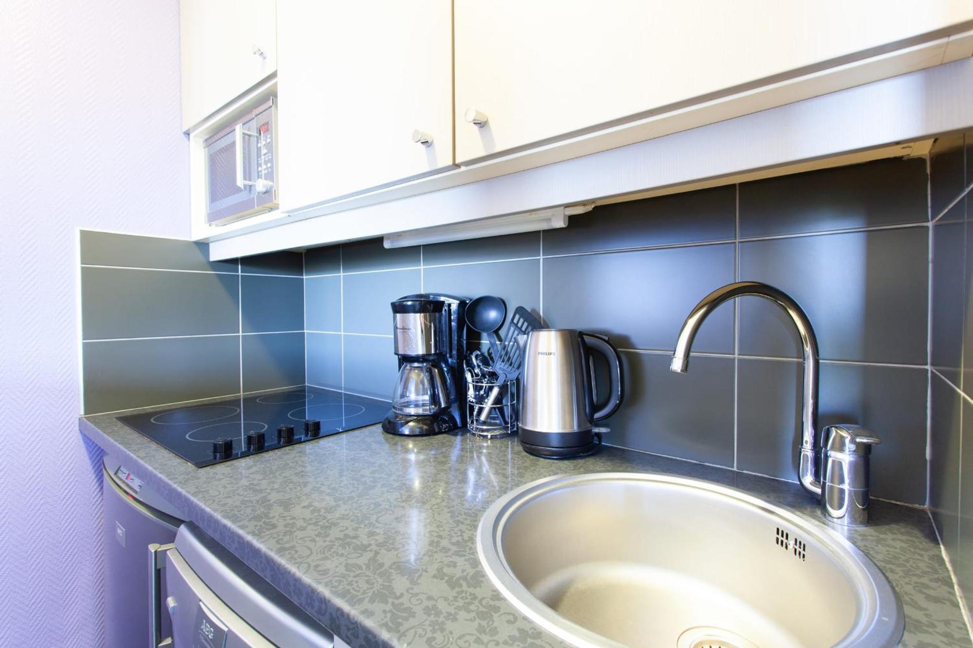 شقة باريس  في Cosy Apt With Balcony Near Buttes Chaumont المظهر الخارجي الصورة