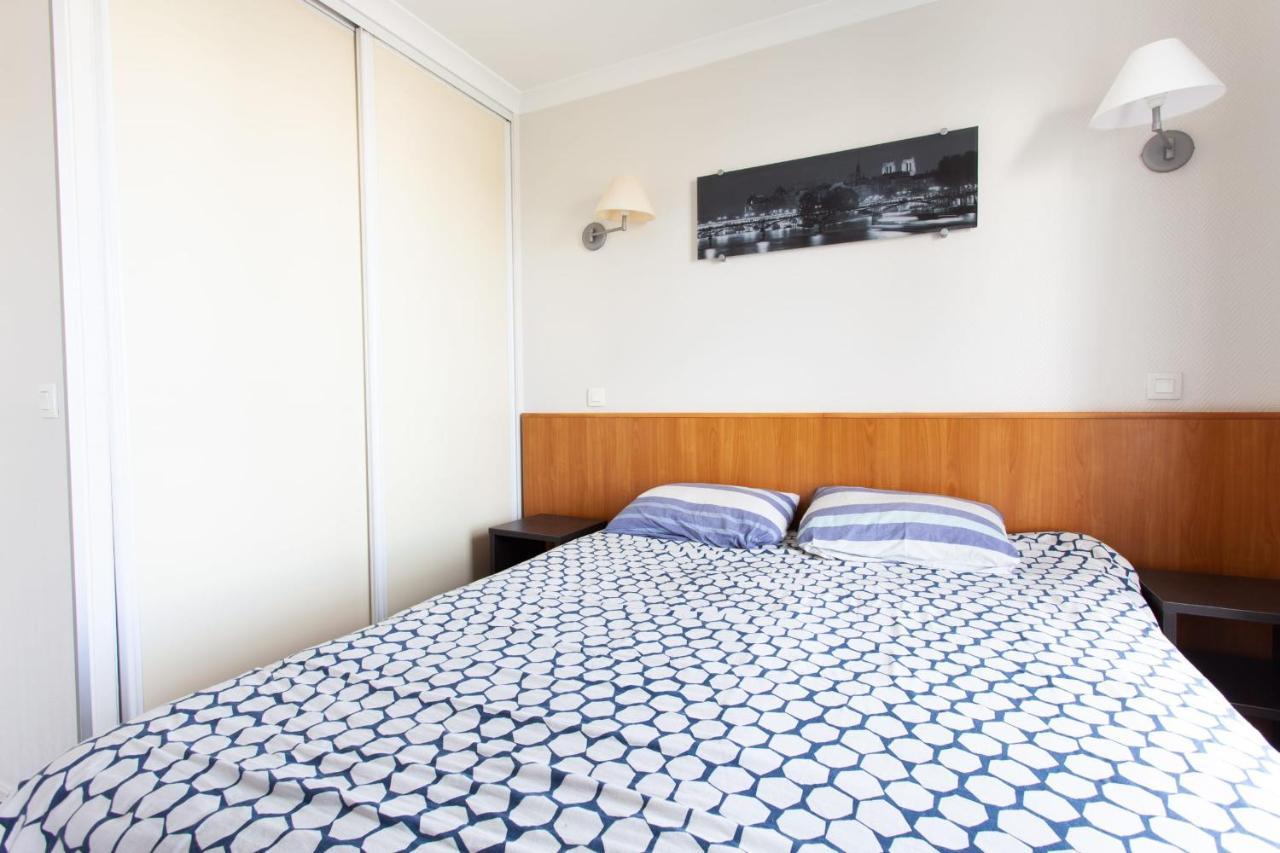 شقة باريس  في Cosy Apt With Balcony Near Buttes Chaumont المظهر الخارجي الصورة